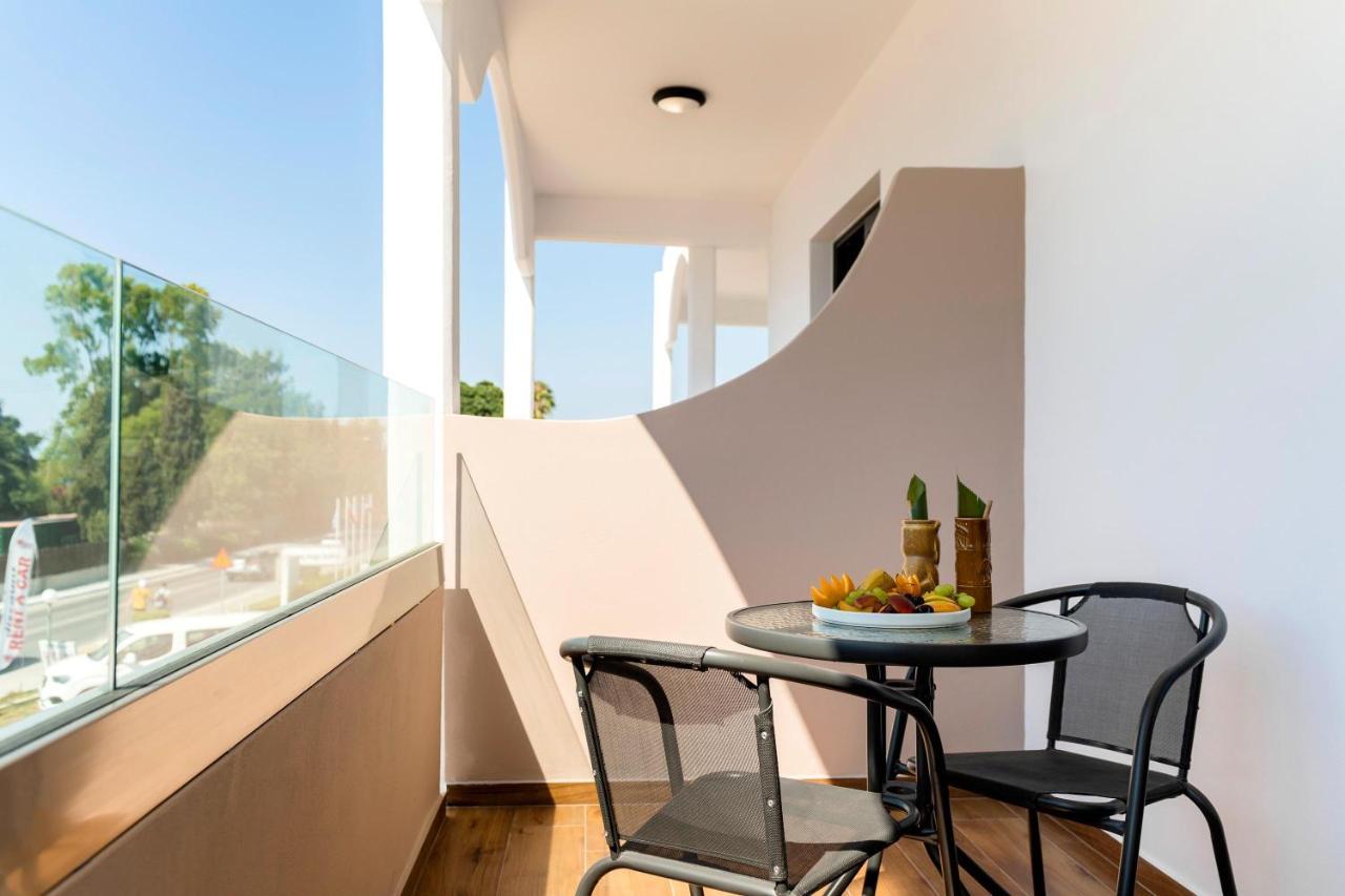 Megusta Suites Theológos Esterno foto
